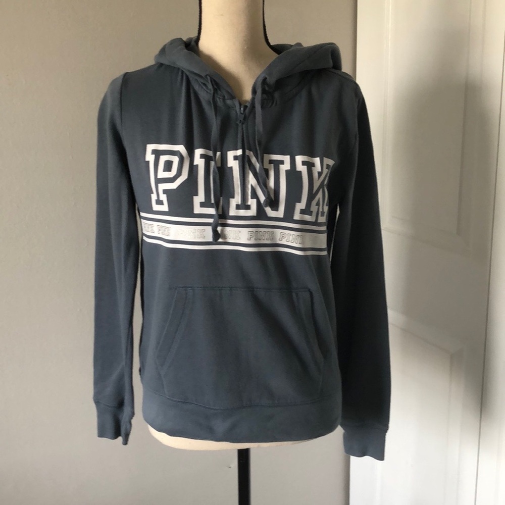 PINK VICTORIA’S SECRET GREY LOGO PRINT HOODIE | XS
